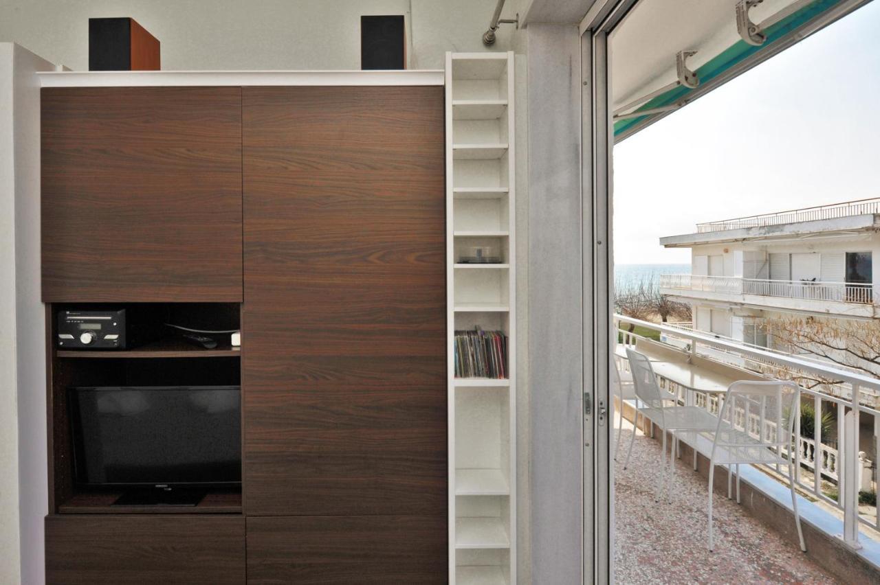 Themis 40 Steps From Beach Paralia Dionysiou Exterior foto