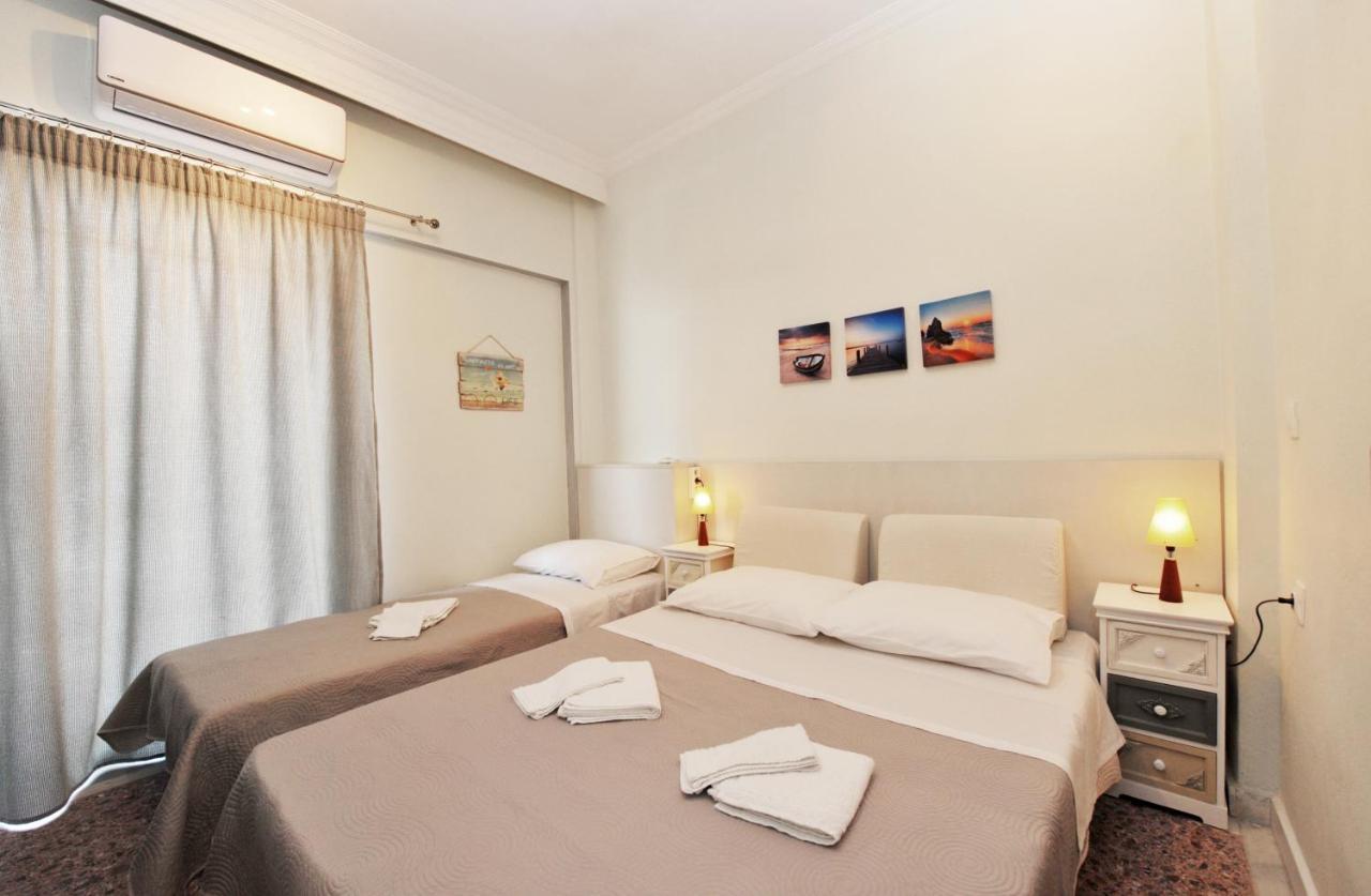 Themis 40 Steps From Beach Paralia Dionysiou Exterior foto